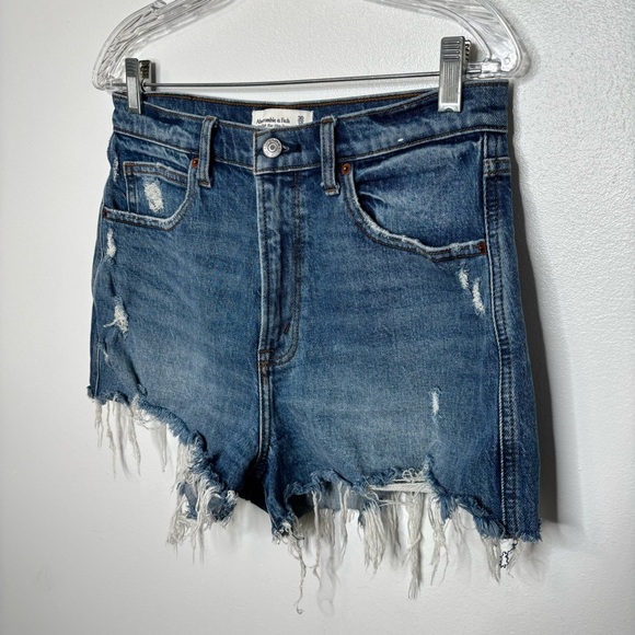 Abercrombie & Fitch‎ Shorts Womens 30/10 Ultra High Rise Mom Short - Picture 4 of 7